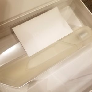 KKW Crystal Gardenia